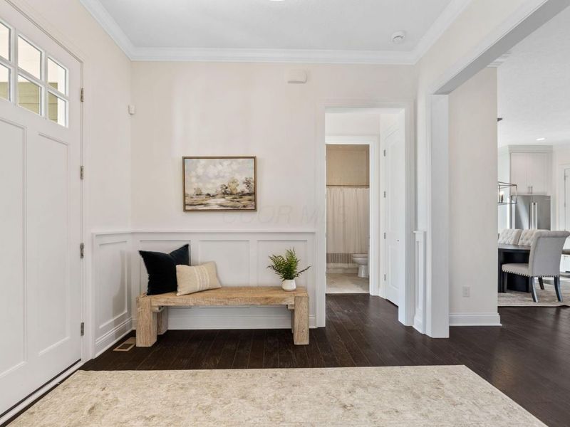 5450 Maple Drive , Lewis Center, OH 43035 Photo 6