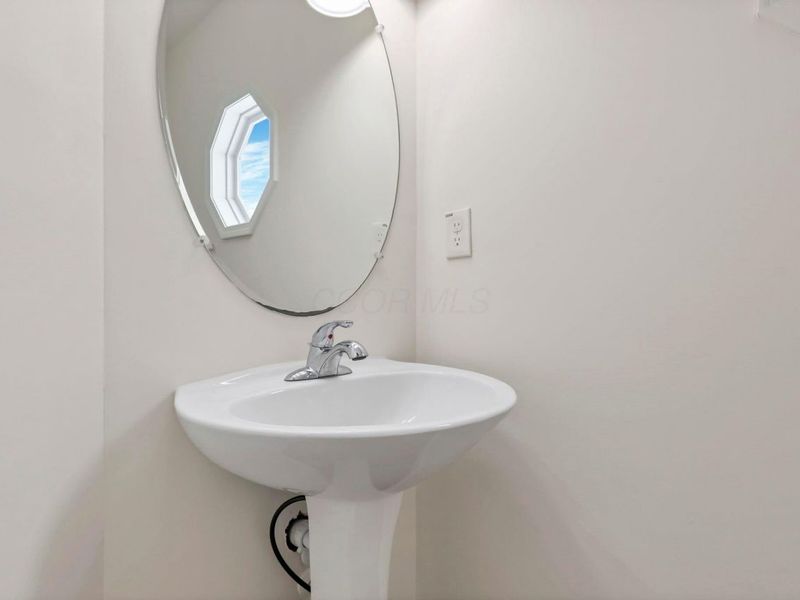 2236 Strimple Avenue, Columbus, OH 43229 Photo 21