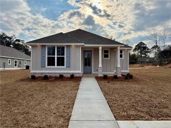 221 Bemis Street, Saraland, AL 36571