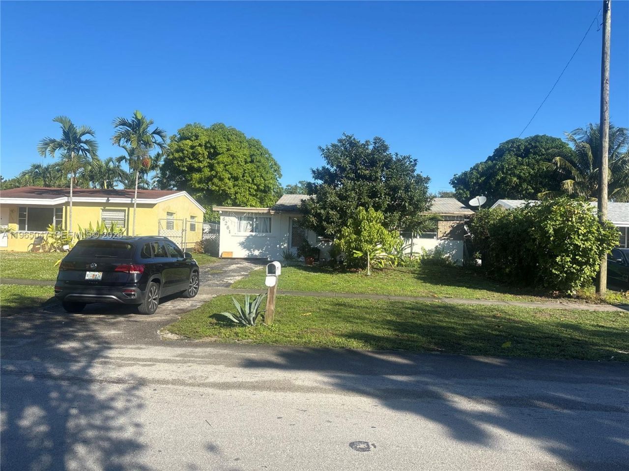 6261 SW 25th St, Miramar, FL 33023 Photo