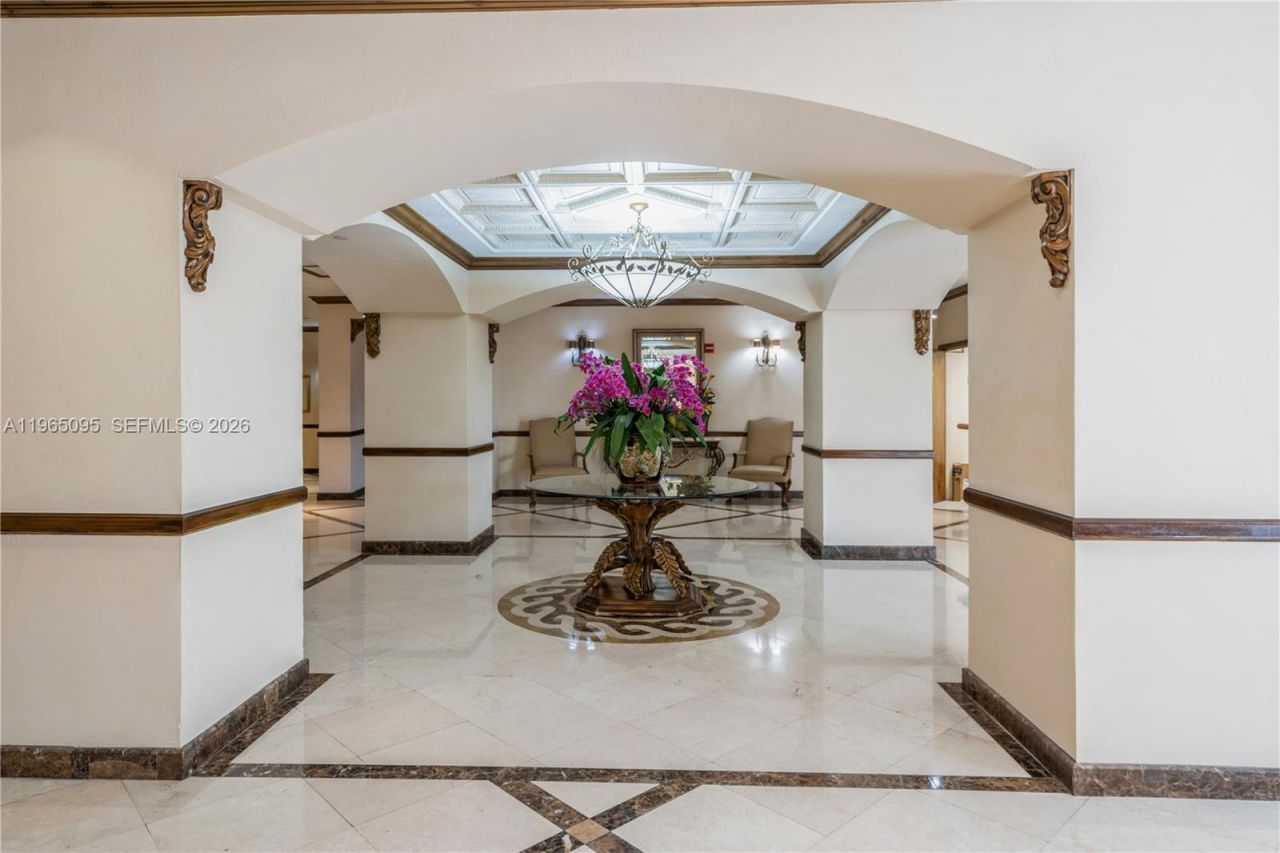 18151 NE 31st Ct, Unit 205, Aventura, FL 33160 Photo