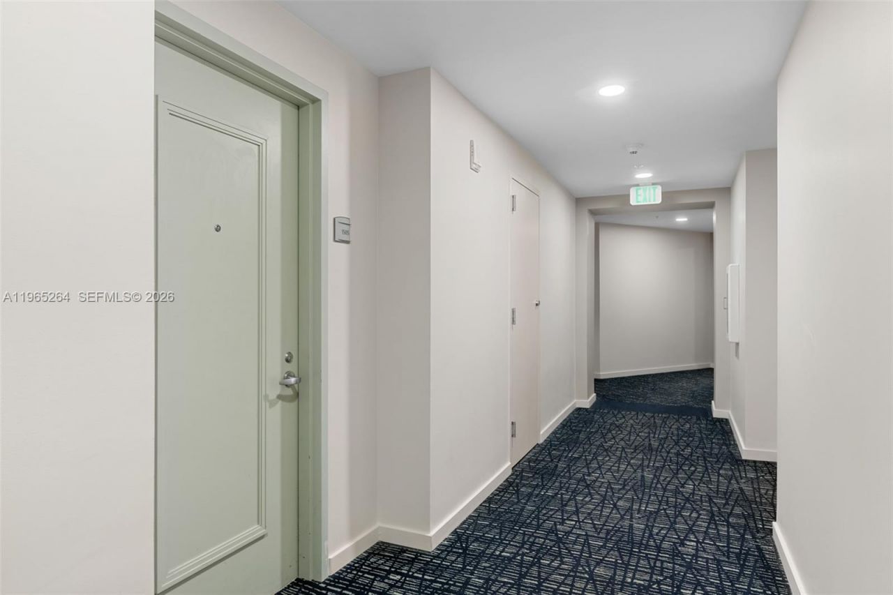 1900 N Bayshore Dr, Unit 1505, Miami, FL 33132 Photo