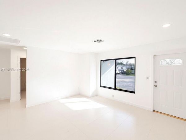 4671 SW 43rd Ter, Unit 2, Dania Beach, FL 33314