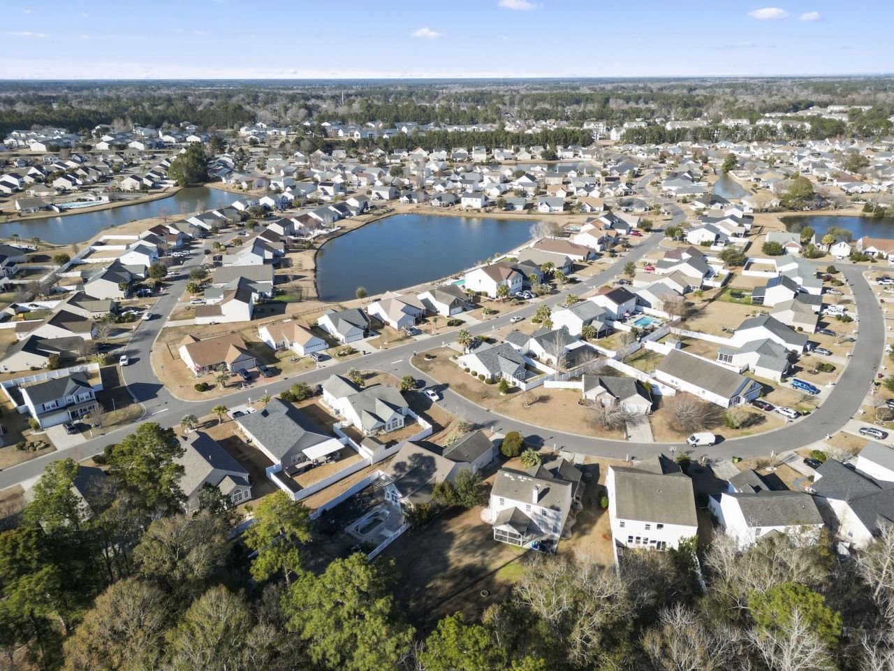 653 Kindred Dr. Photo 37