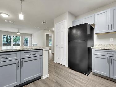 6108 Abrams Road, Unit 201, Dallas, TX 75231