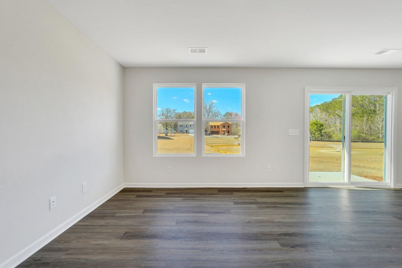 8042 Caswell Court Photo 15