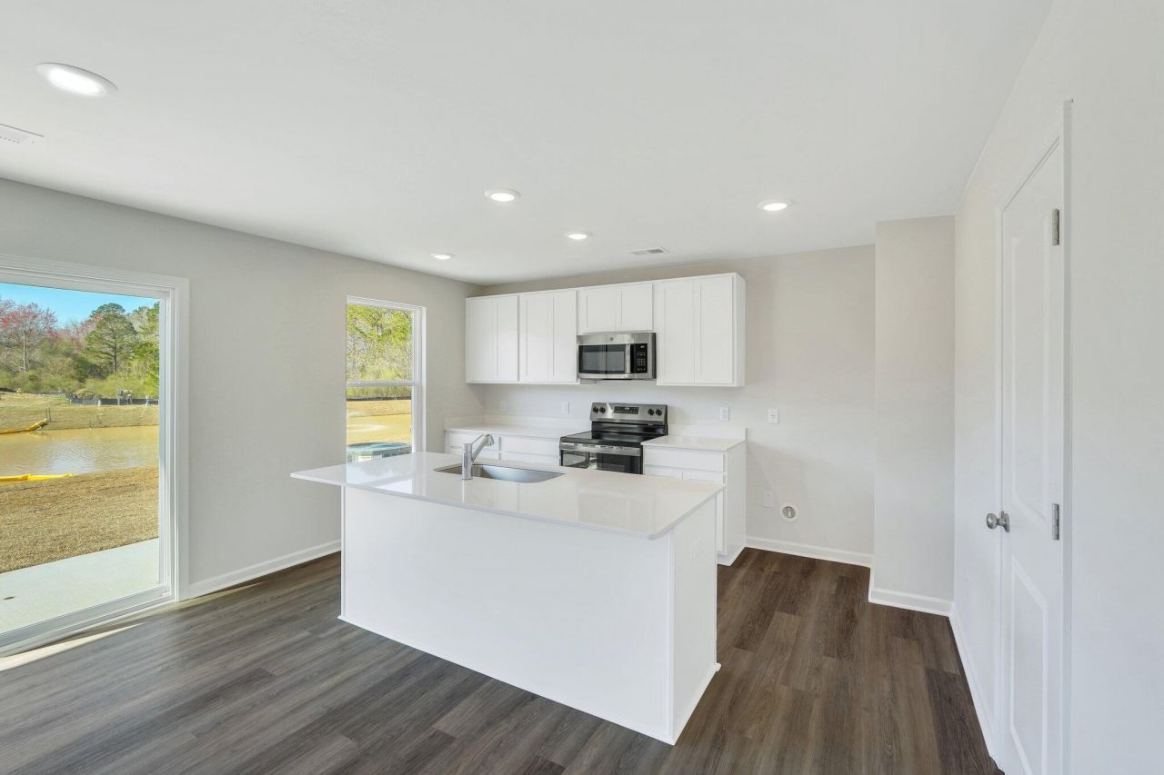 8042 Caswell Court Photo 6