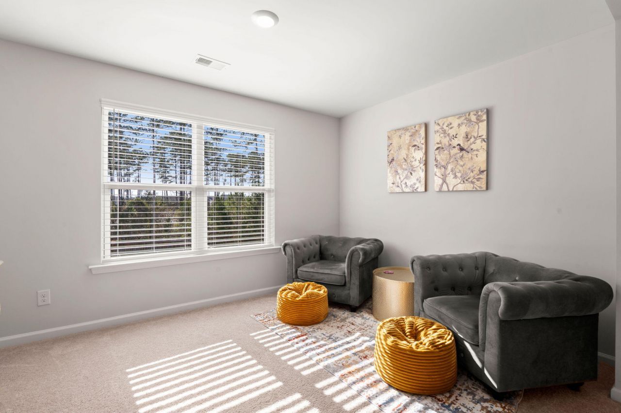 648 Chigwell Springs Lane Photo 26