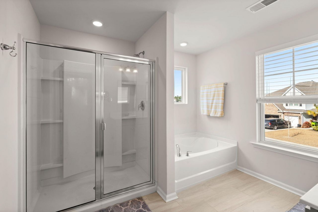 648 Chigwell Springs Lane Photo 29