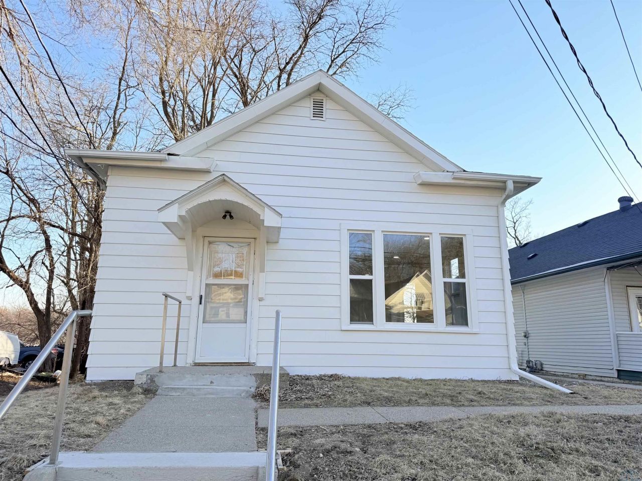 2822 2nd St., Sioux City, IA 51105 Main Photo