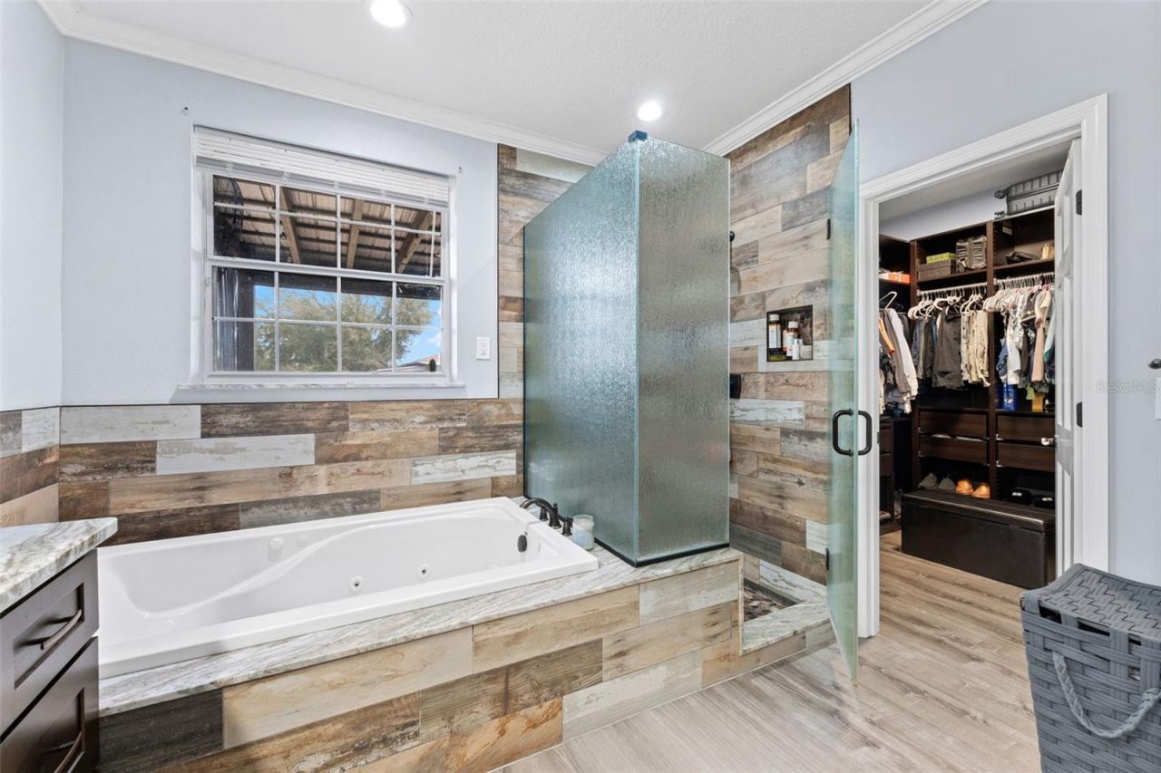 8549 Hillcrest Drive, Groveland, FL 34736 Photo