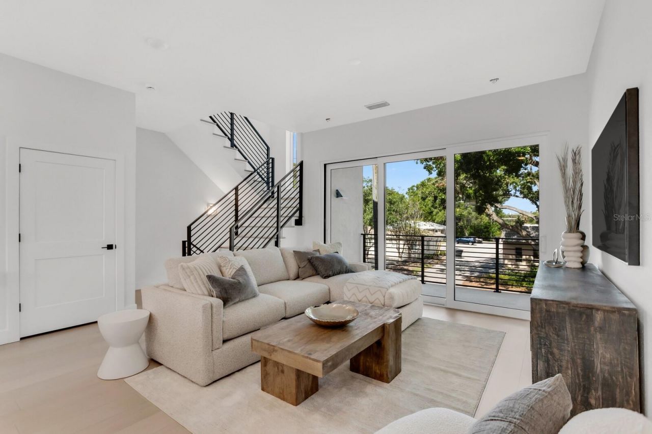 50 64th Street S, Saint Petersburg, FL 33707 Photo