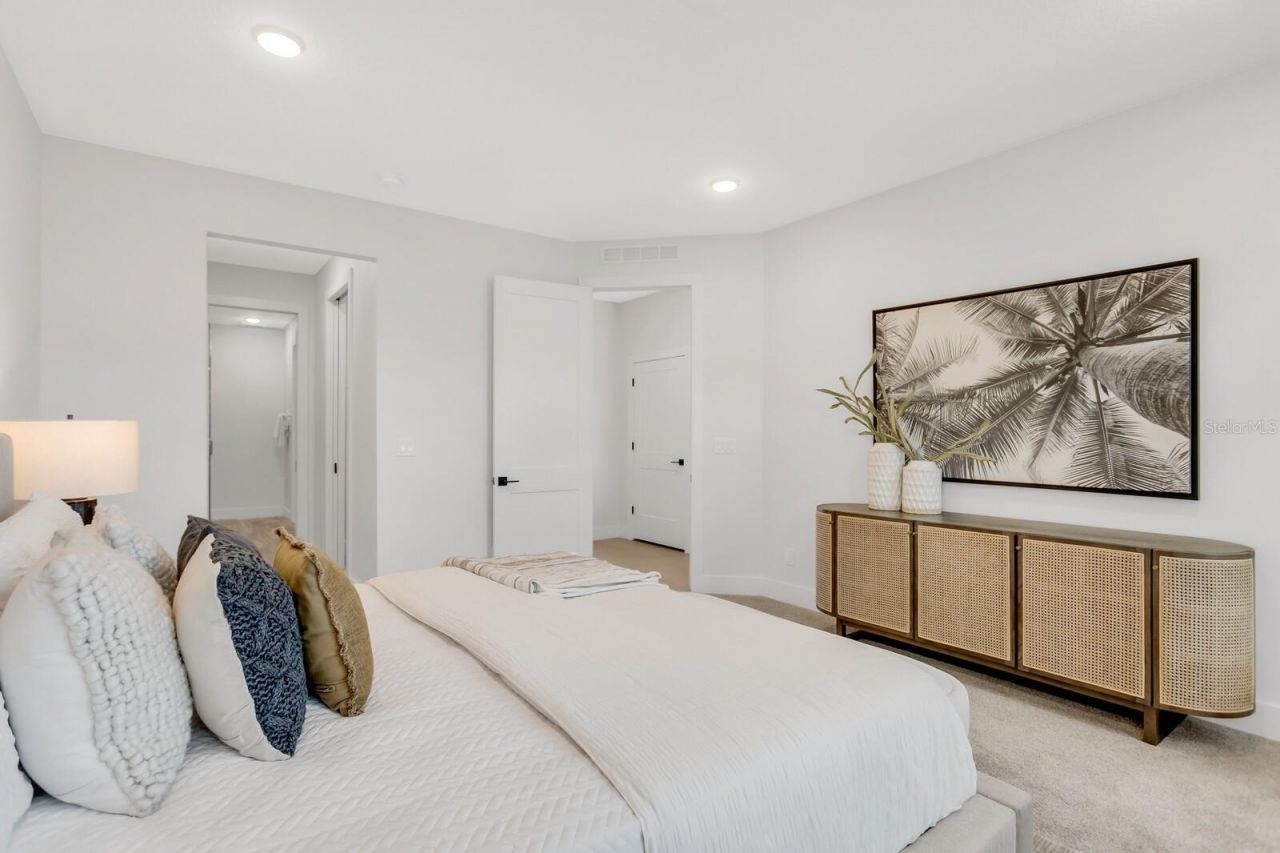 50 64th Street S, Saint Petersburg, FL 33707 Photo