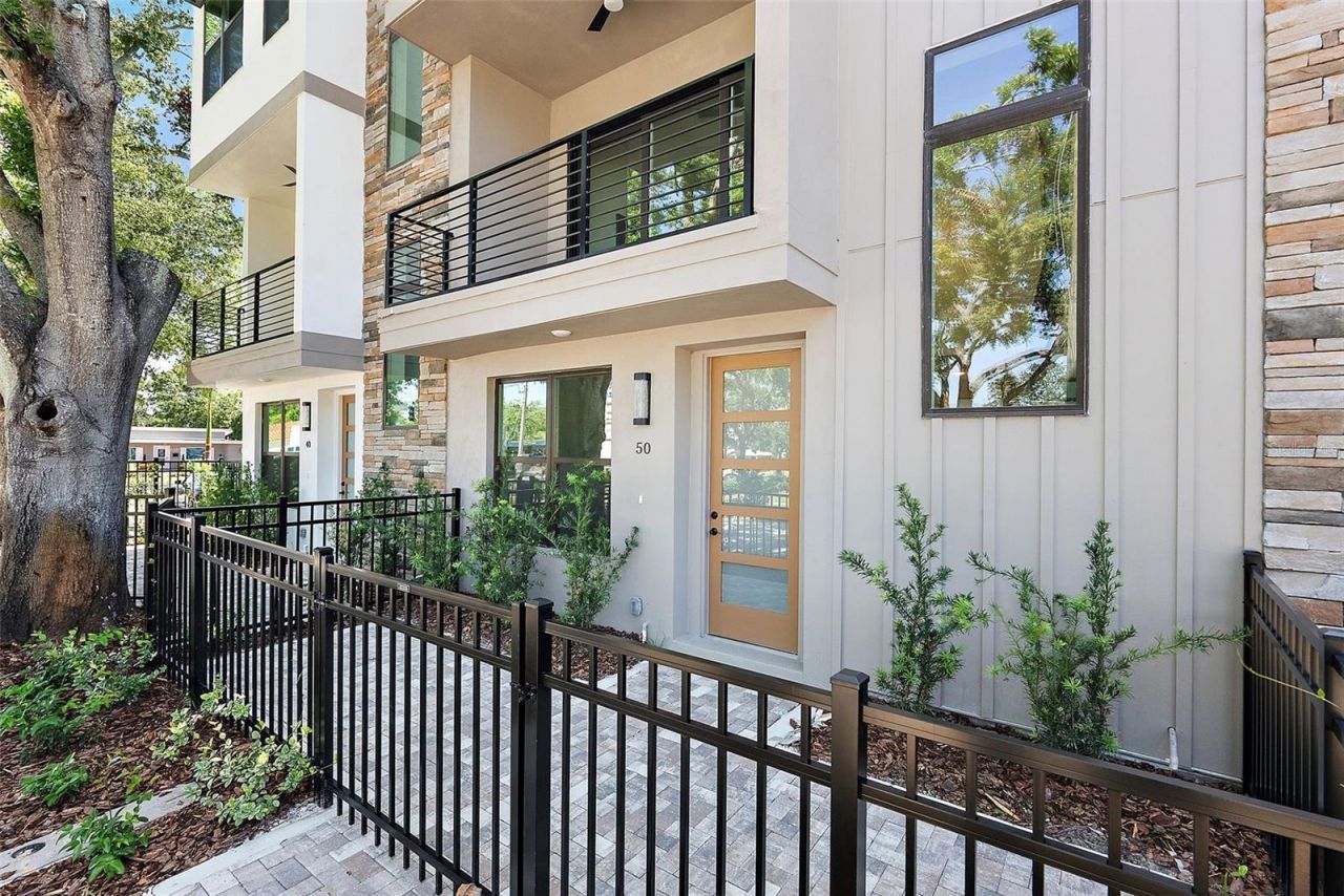 50 64th Street S, Saint Petersburg, FL 33707 Photo