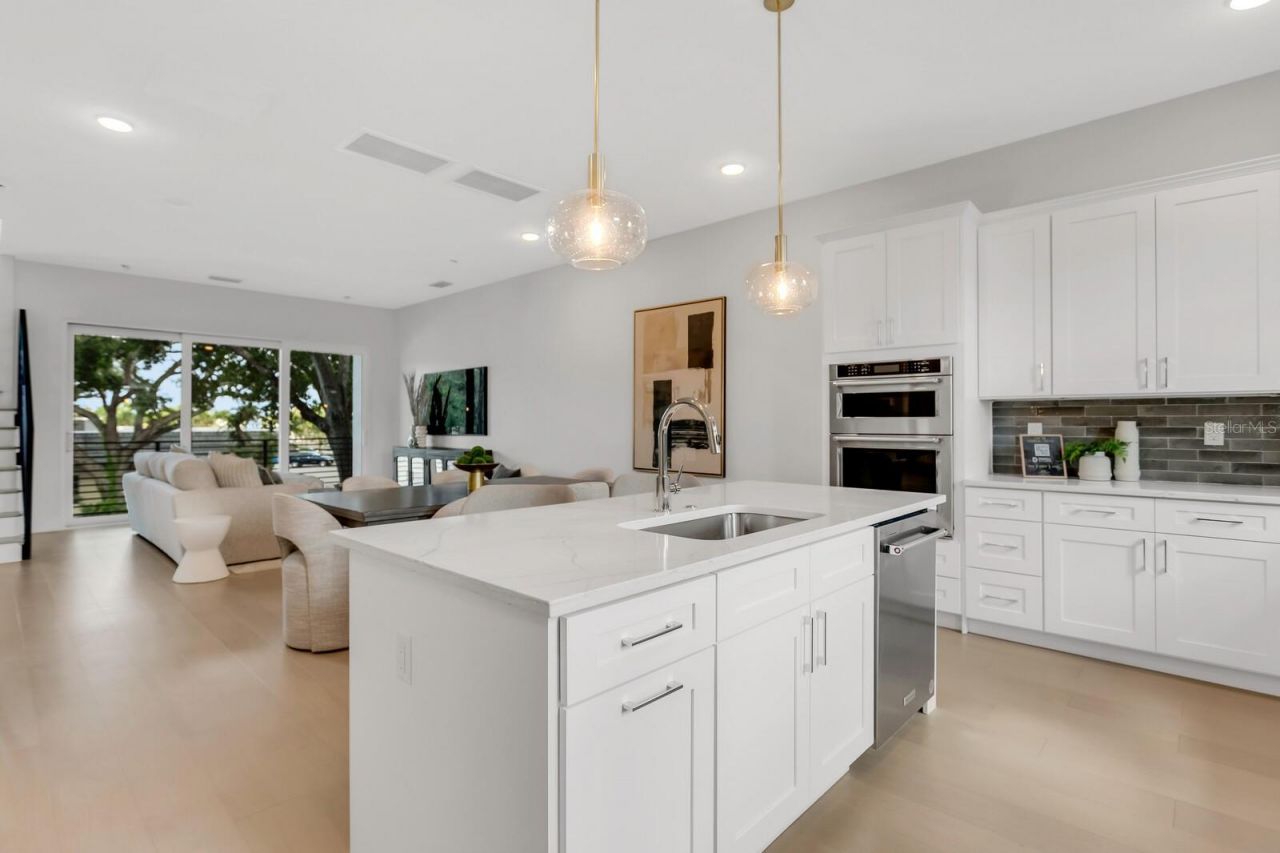 50 64th Street S, Saint Petersburg, FL 33707 Photo