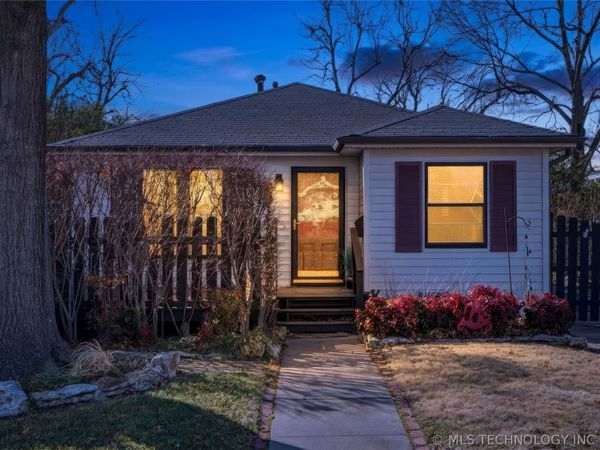1746 S Yorktown Avenue , Tulsa, OK 74104
