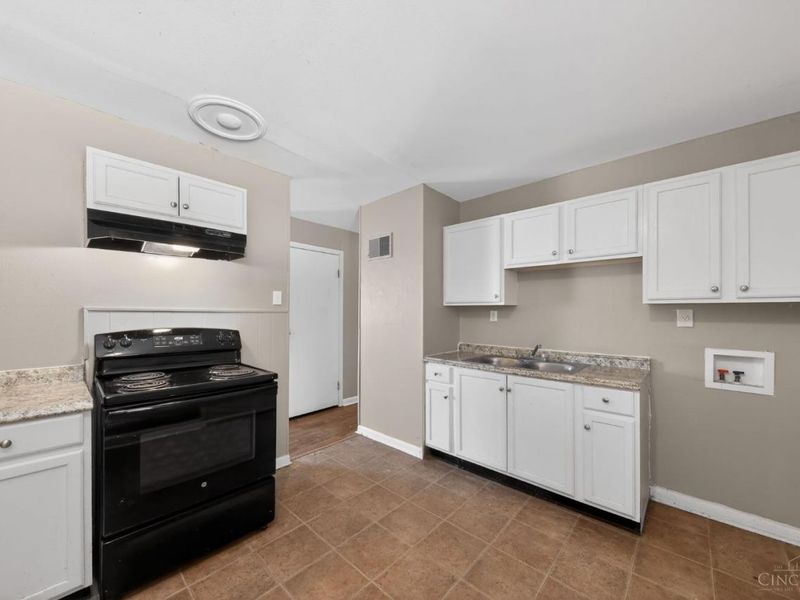 3099 Niagara Street, Cincinnati, OH 45251 Photo 17