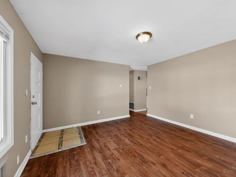 3099 Niagara Street, Cincinnati, OH 45251 Photo 6