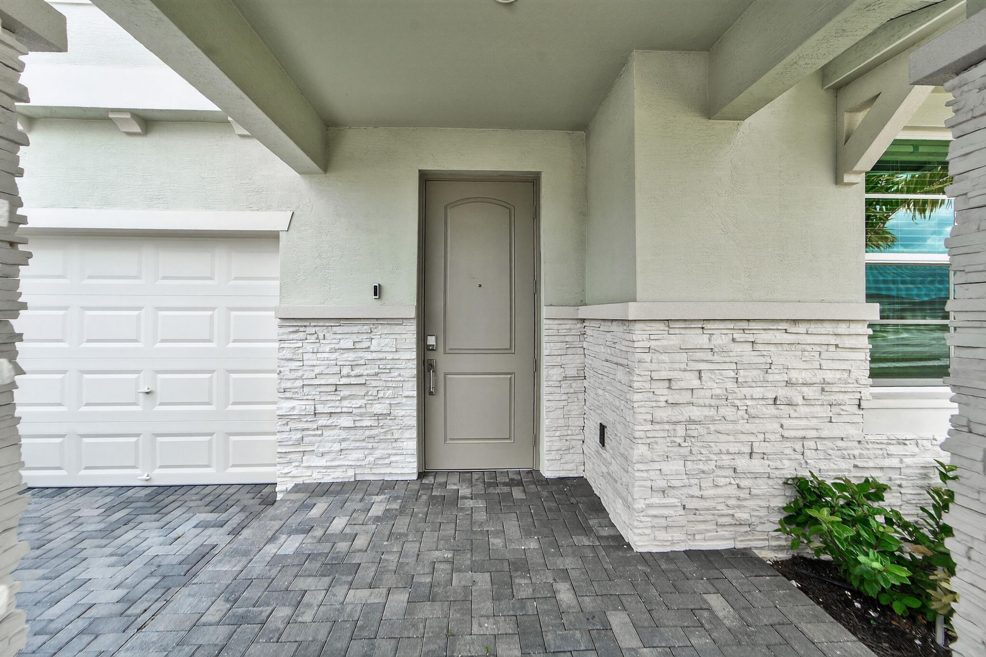 12328 SW Roma Circle, Port Saint Lucie, FL 34987 Photo