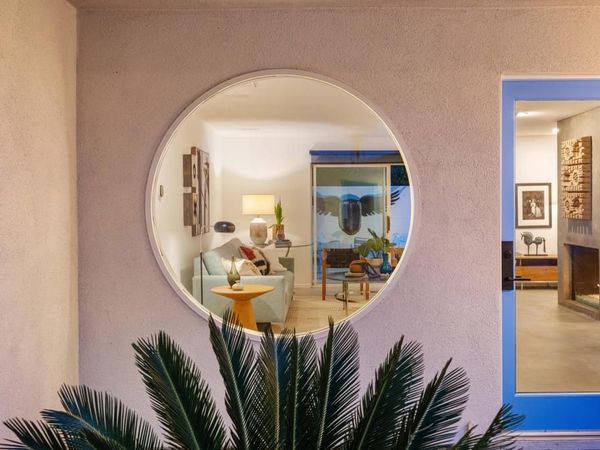 2557 S Broadmoor Drive, Palm Springs, CA 92264