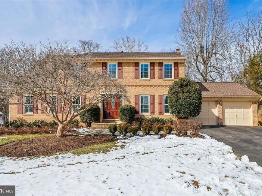 9825 Korman Court, Potomac, MD 20854 Main Photo