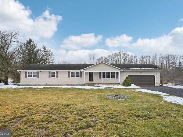 3835 MAPLE AVENUE, VINELAND, NJ 08361