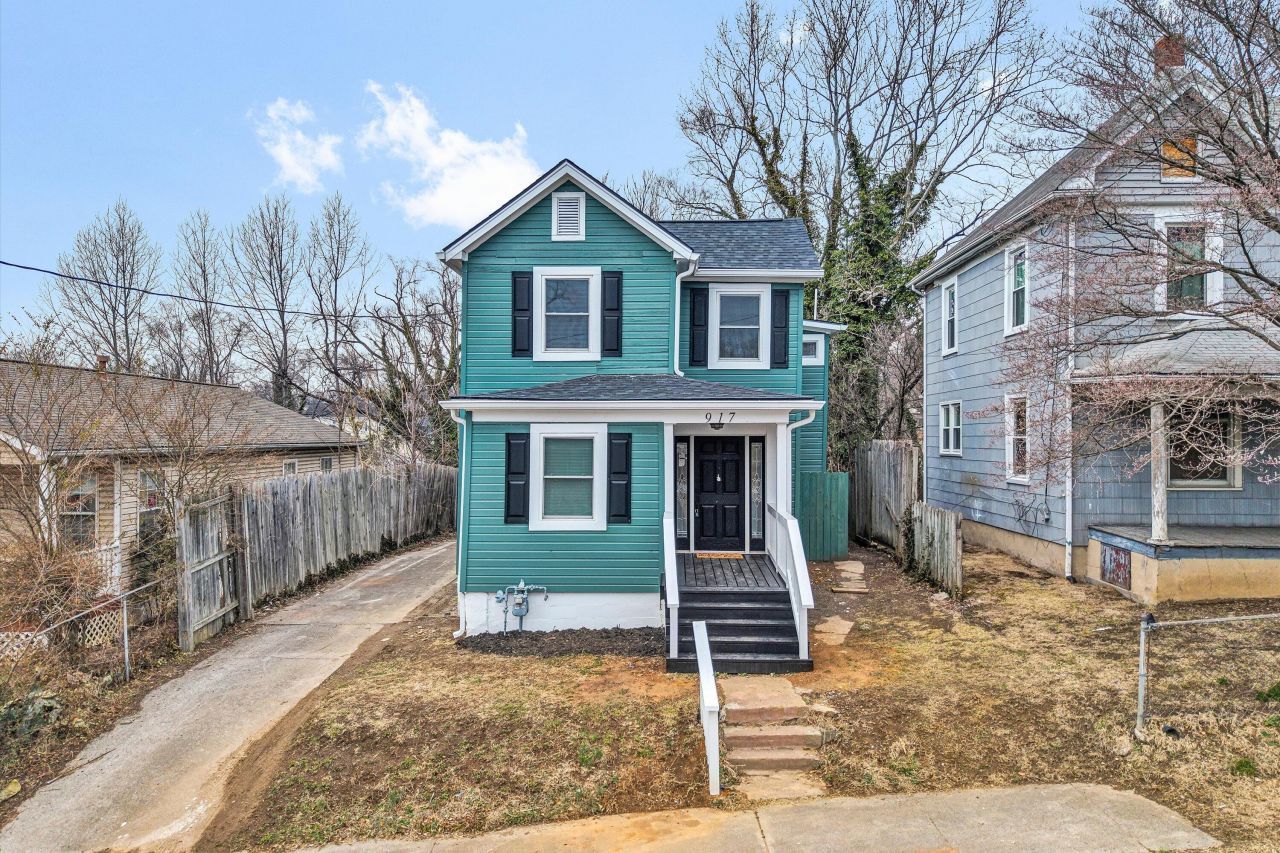 917 Mcdowell Ave Nw, Roanoke, VA 24016 Main Photo