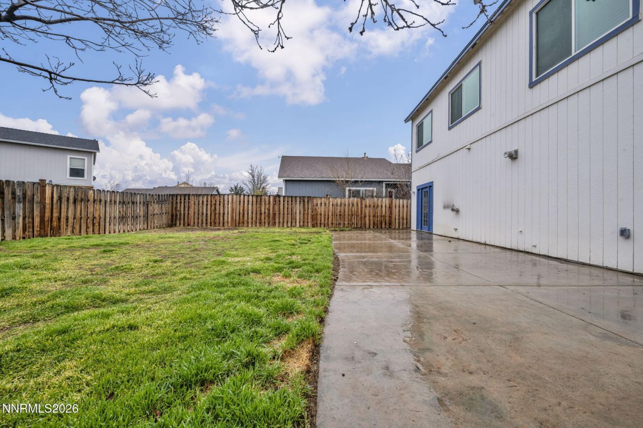 9470 Stoney Creek Way, Reno, NV 89506 Photo