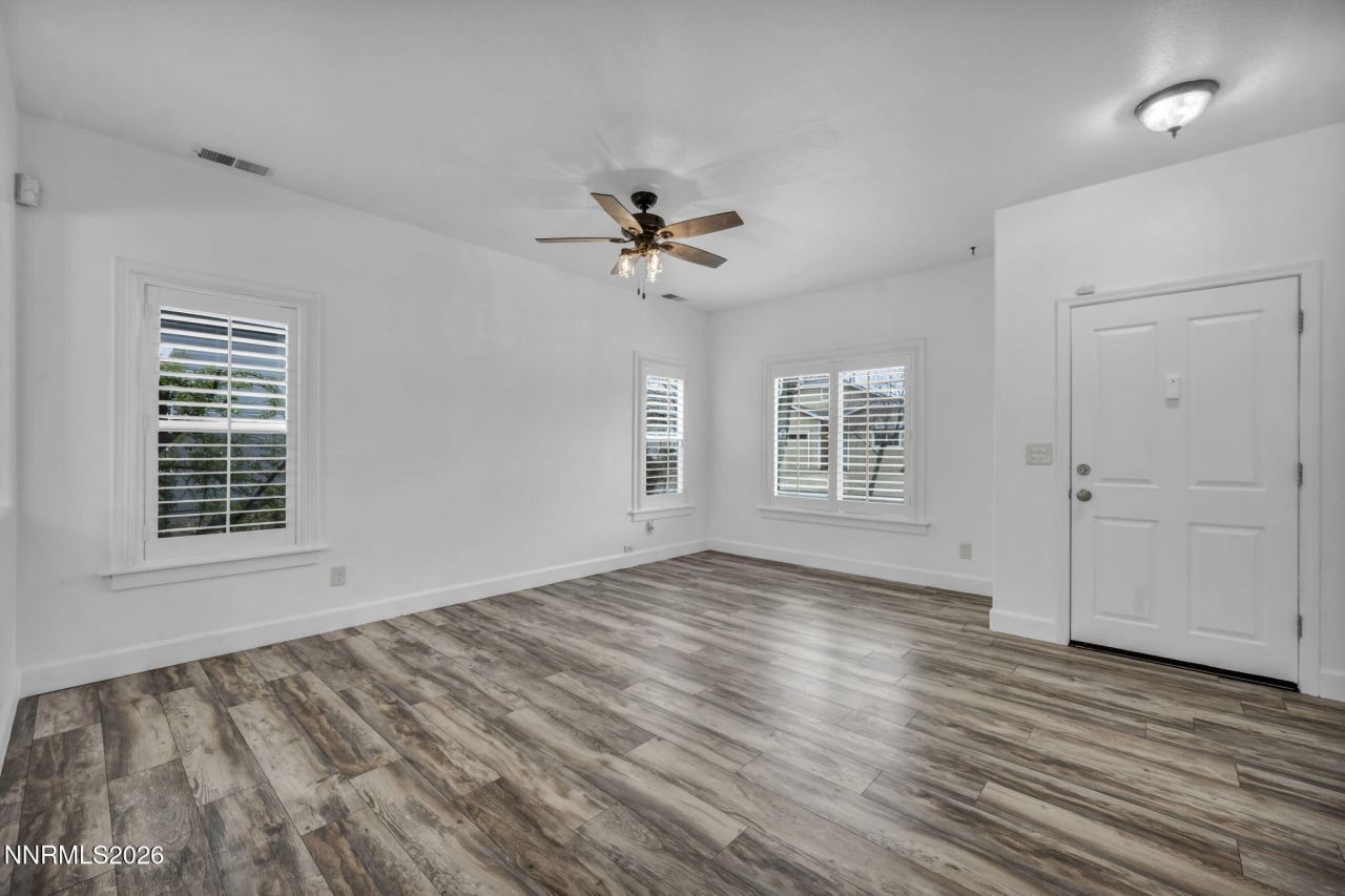 9470 Stoney Creek Way, Reno, NV 89506 Photo