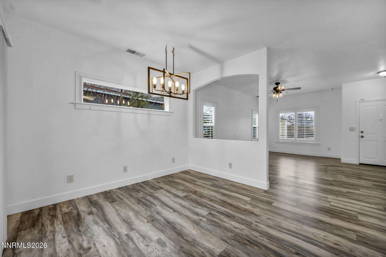 9470 Stoney Creek Way, Reno, NV 89506 Photo