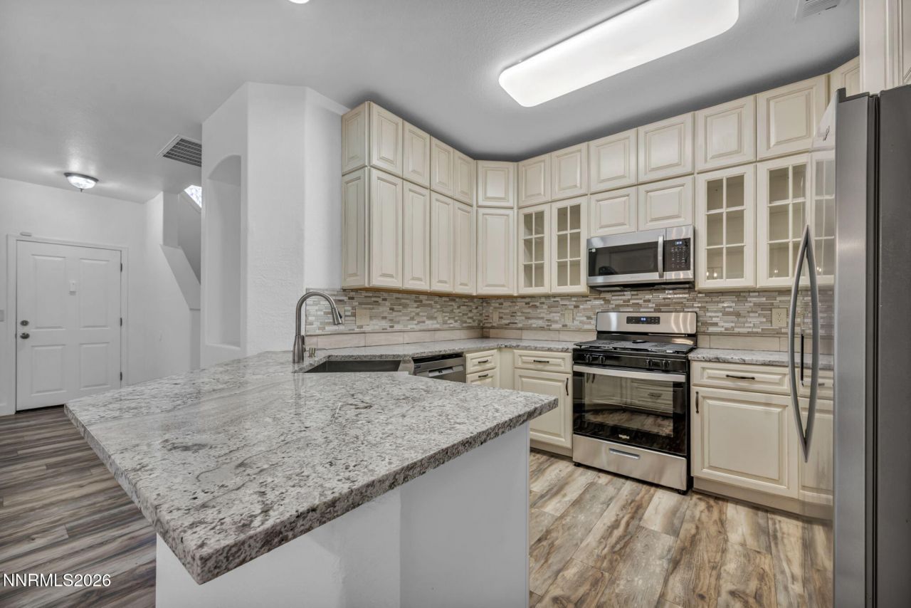 9470 Stoney Creek Way, Reno, NV 89506 Photo