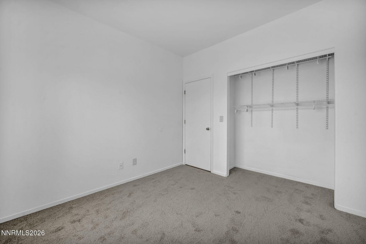 9470 Stoney Creek Way, Reno, NV 89506 Photo