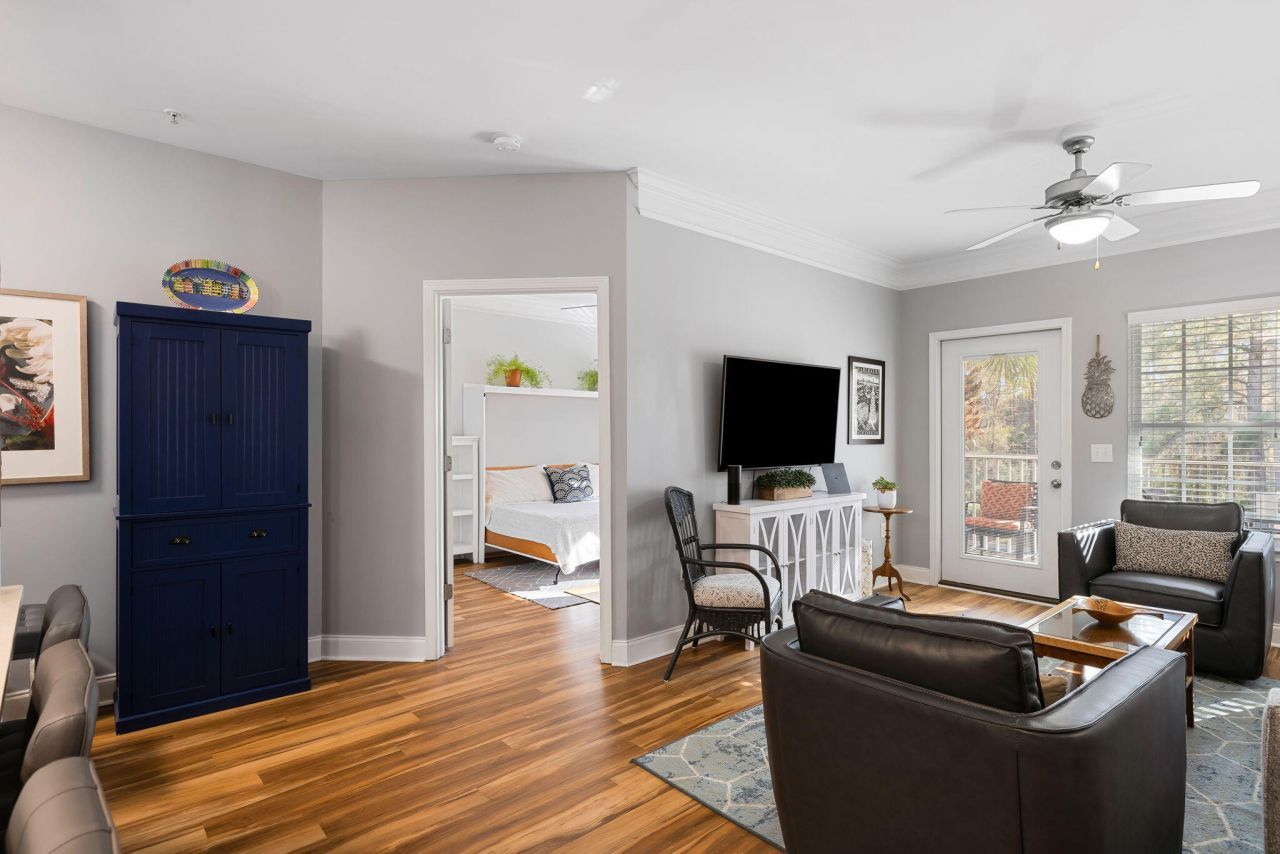 1409 Basildon Road Photo 12