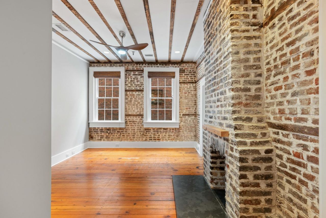 125 Meeting Street Photo 20