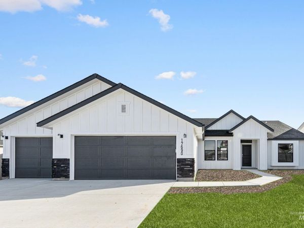 17690 N Boone Peak Ave, Nampa, ID 83687