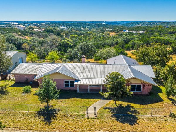 88 Oak Alley, Kerrville, TX 78028
