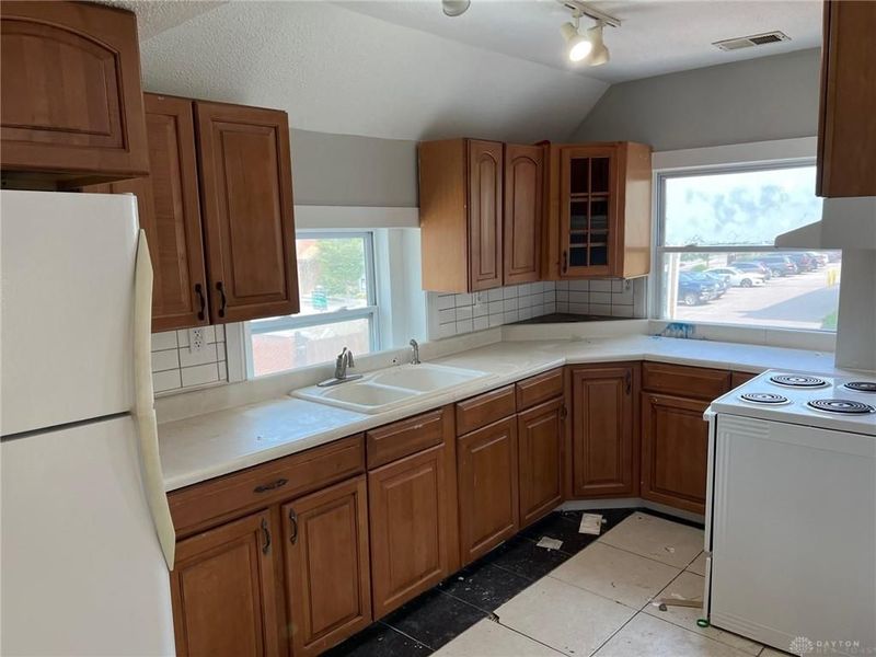 105 S Second Street, Miami Township, OH 45342 Photo 17