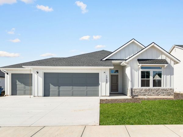 17607 N Boone Peak Ave, Nampa, ID 83687