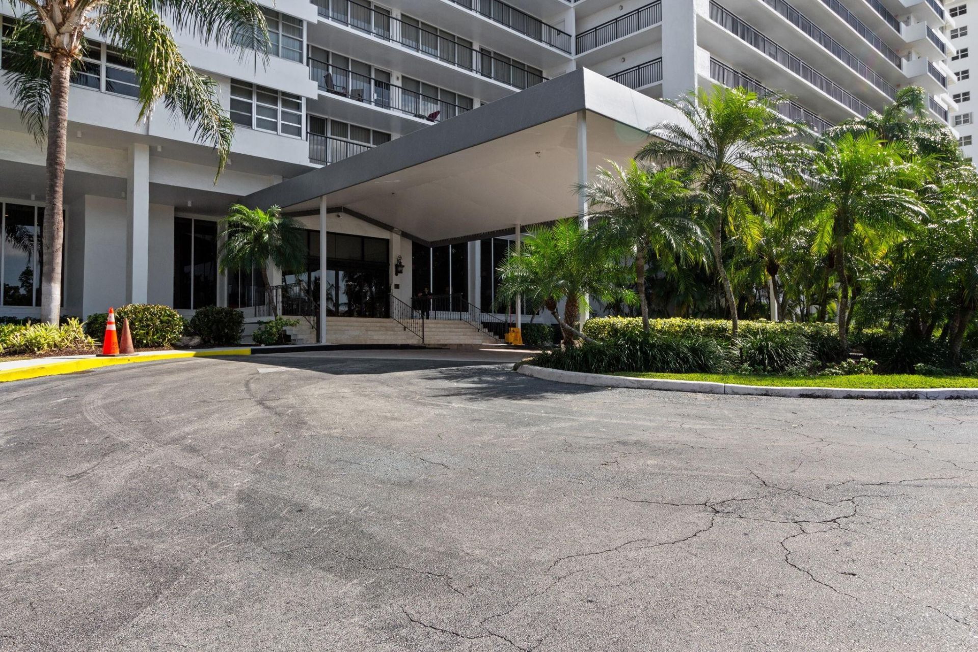 4280 Galt Ocean Drive, Unit 27D, Fort Lauderdale, FL 33308 Photo
