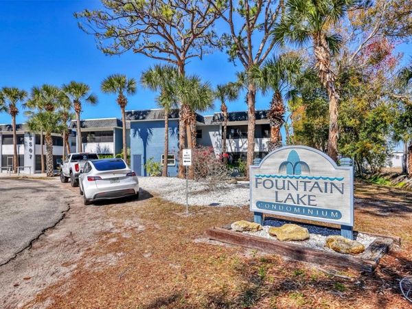 5503 FOUNTAIN LAKE CIRCLE, Unit A204, BRADENTON, FL 34207