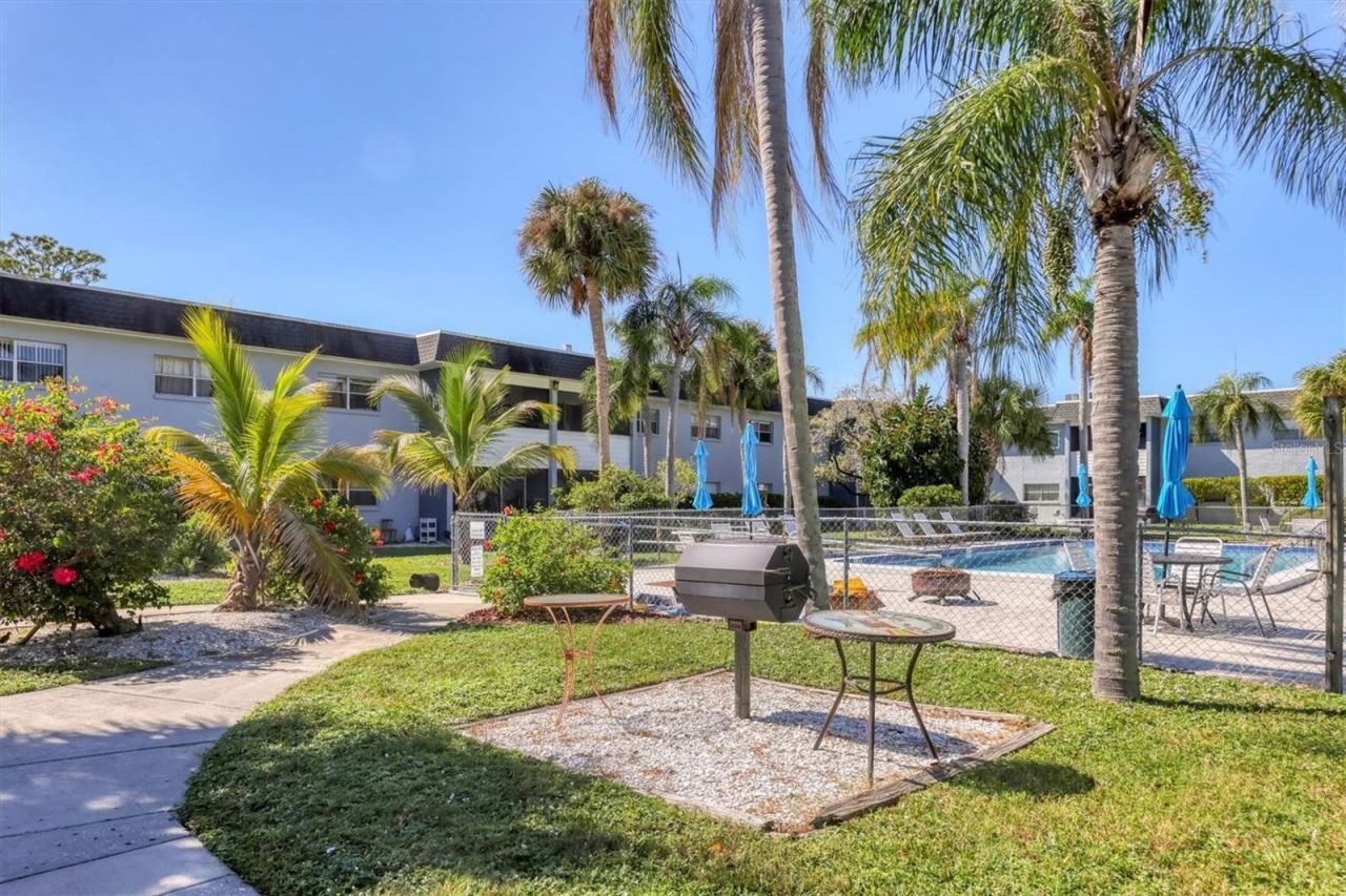 5503 Fountain Lake Circle, Unit A204, Bradenton, FL 34207 Photo