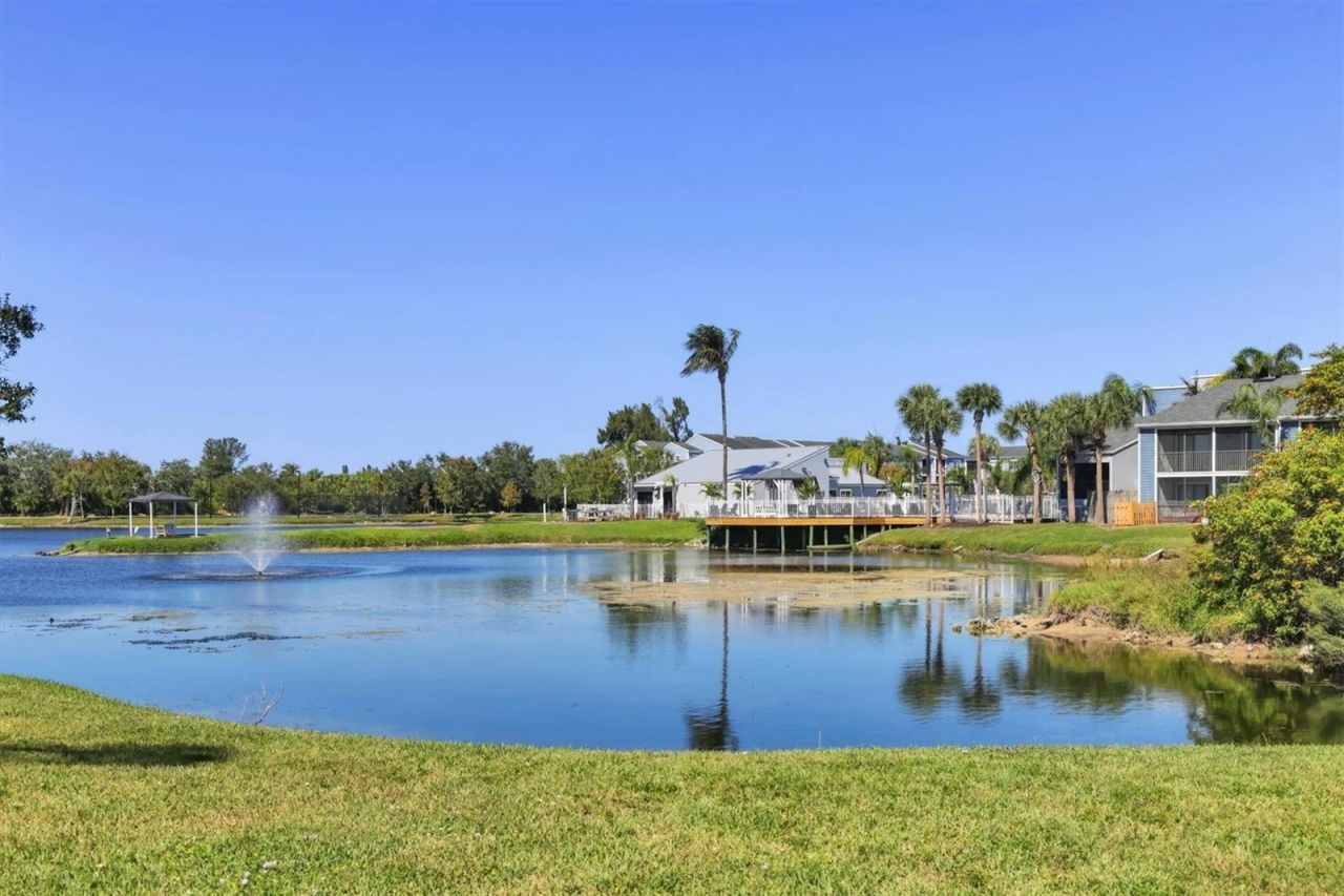 5503 Fountain Lake Circle, Unit A204, Bradenton, FL 34207 Photo