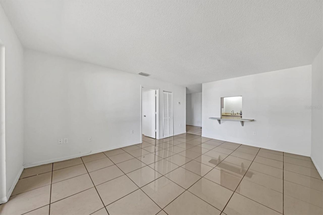 5503 Fountain Lake Circle, Unit A204, Bradenton, FL 34207 Photo