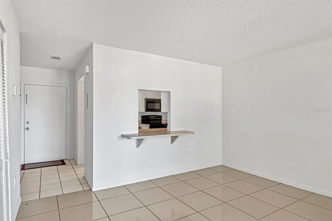 5503 Fountain Lake Circle, Unit A204, Bradenton, FL 34207 Photo