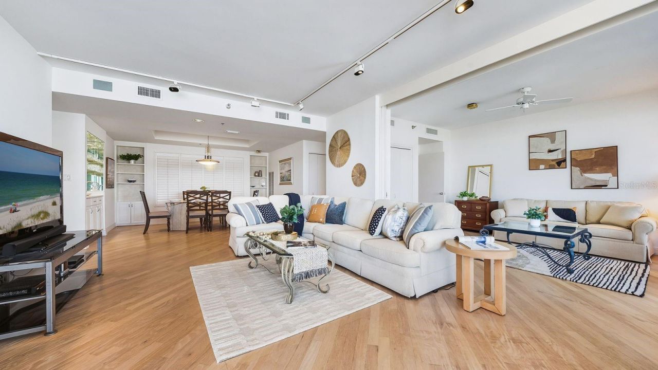 455 Longboat Club Road, Unit 707, Longboat Key, FL 34228 Photo