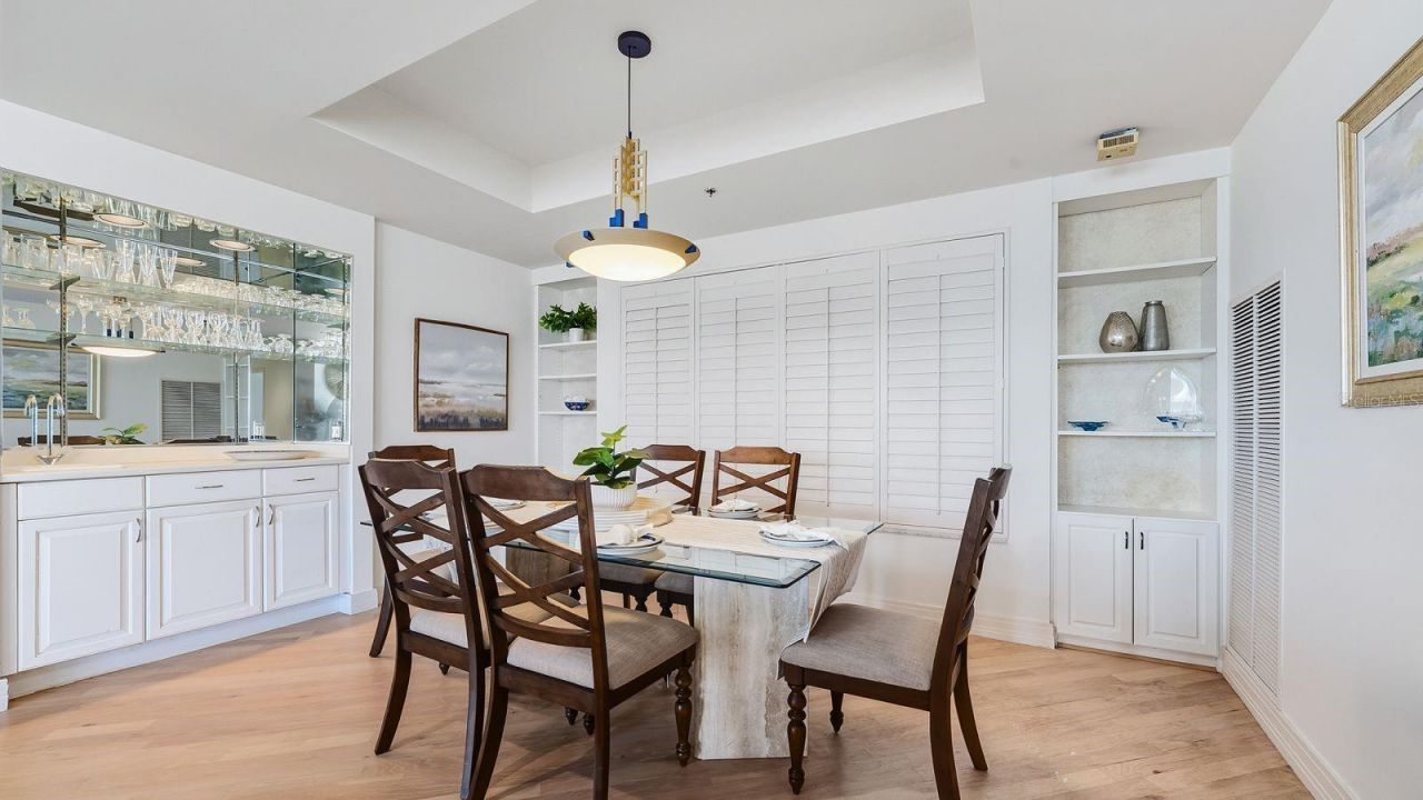 455 Longboat Club Road, Unit 707, Longboat Key, FL 34228 Photo