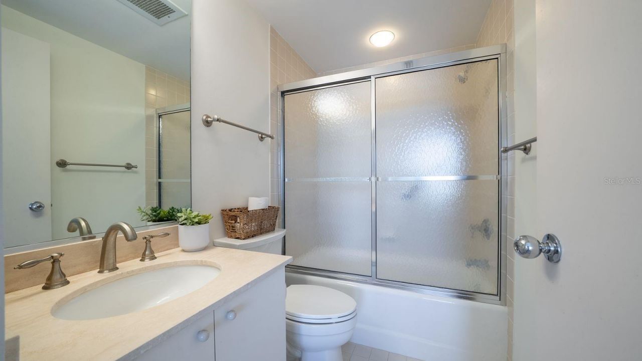 455 Longboat Club Road, Unit 707, Longboat Key, FL 34228 Photo