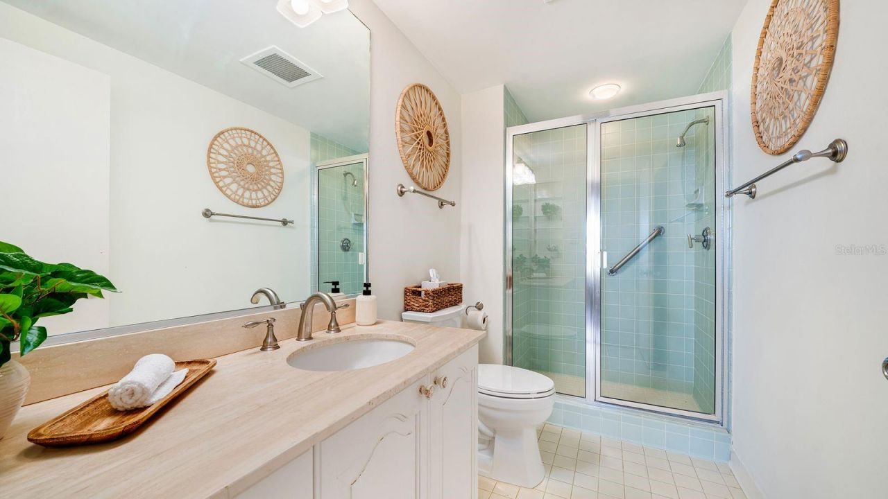 455 Longboat Club Road, Unit 707, Longboat Key, FL 34228 Photo