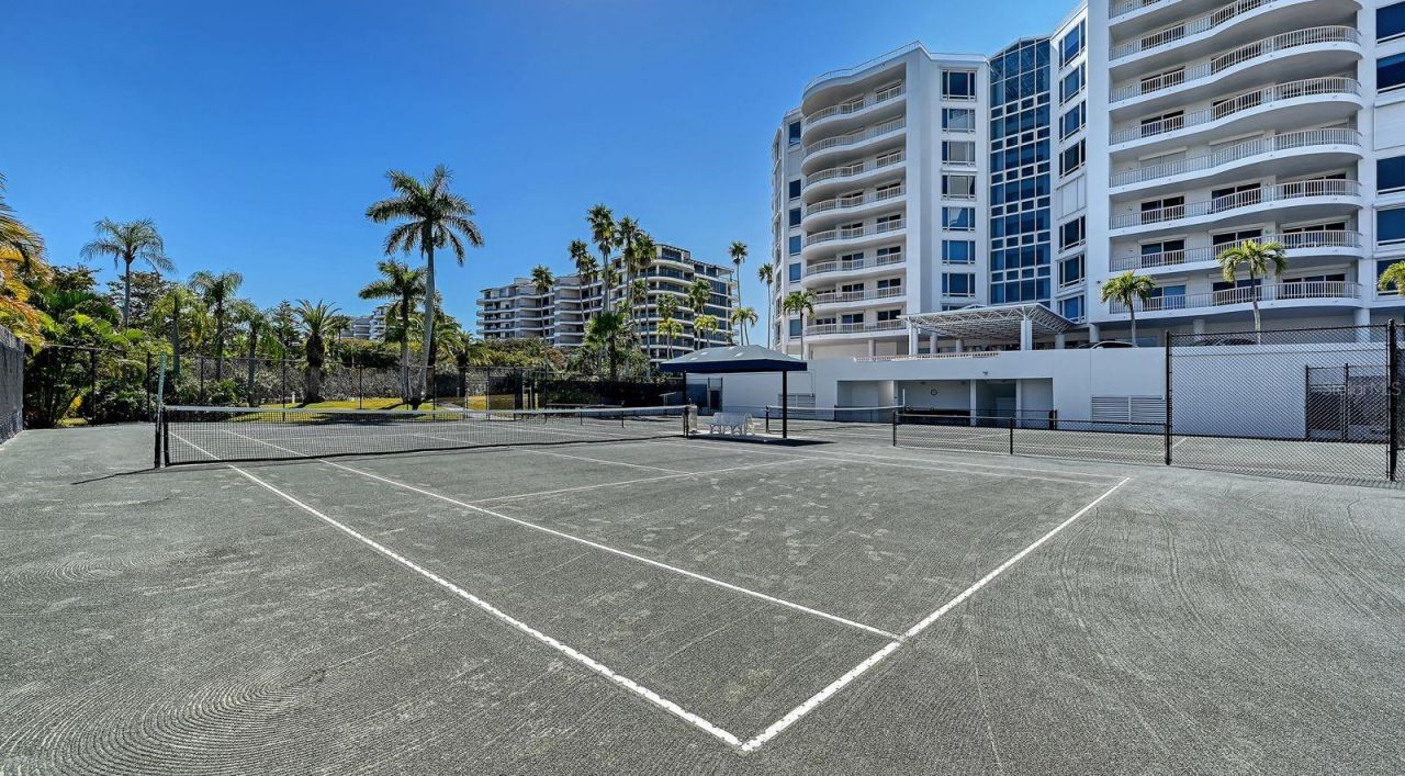 455 Longboat Club Road, Unit 707, Longboat Key, FL 34228 Photo