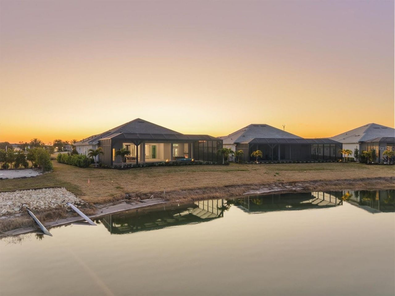 624 Blue Shell Loop, Sarasota, FL 34240 Photo